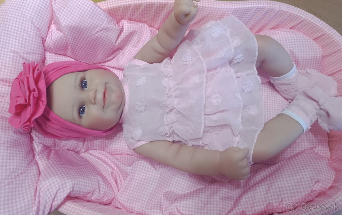 Realistická bábika Linda - 9
