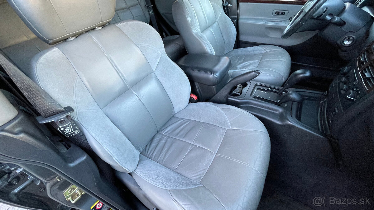 Jeep Grand Cherokee - 9