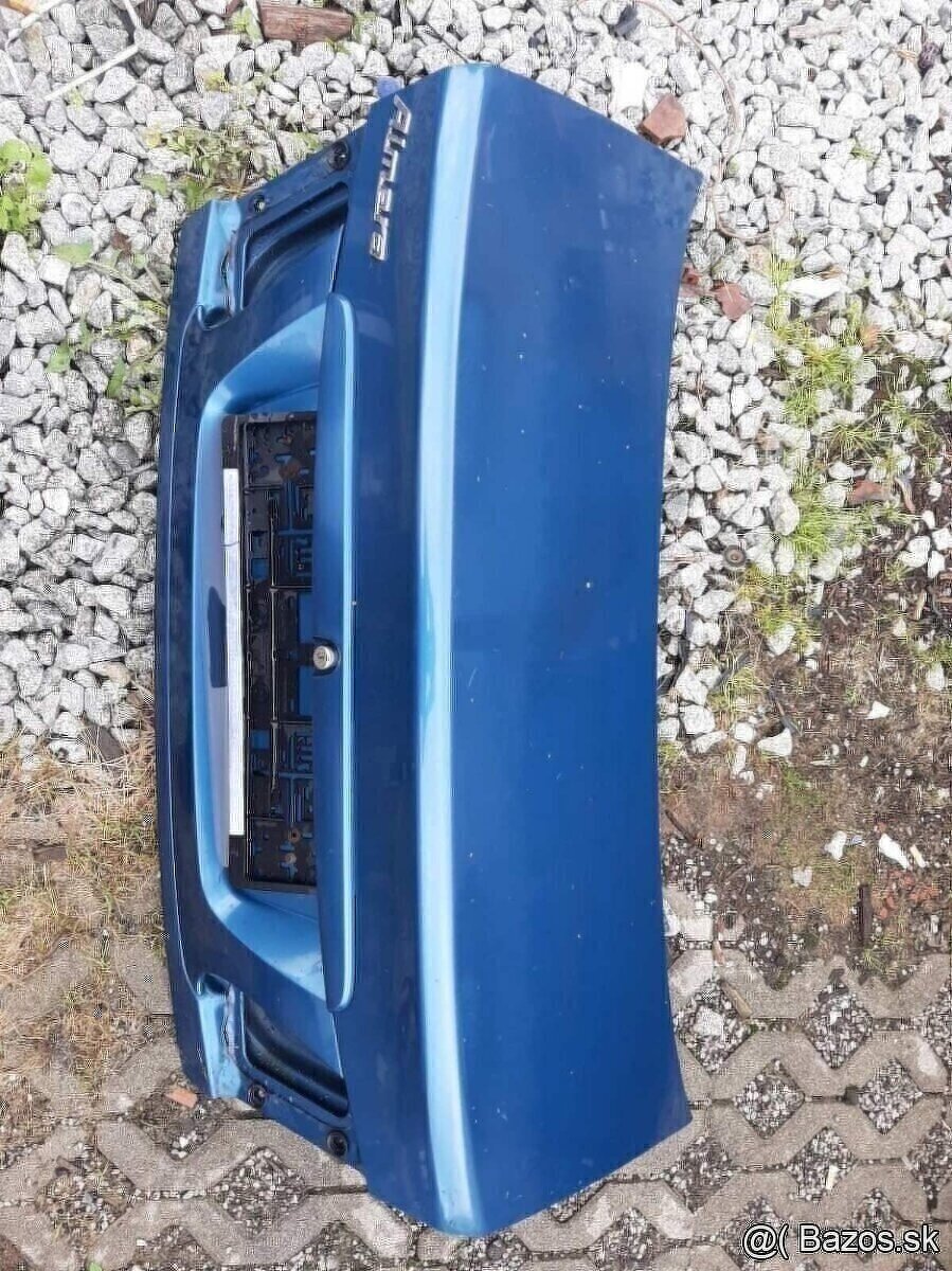 Predám dvere svetlá na Nissan almera 1.5 66kw QG15 rok 200 - 9