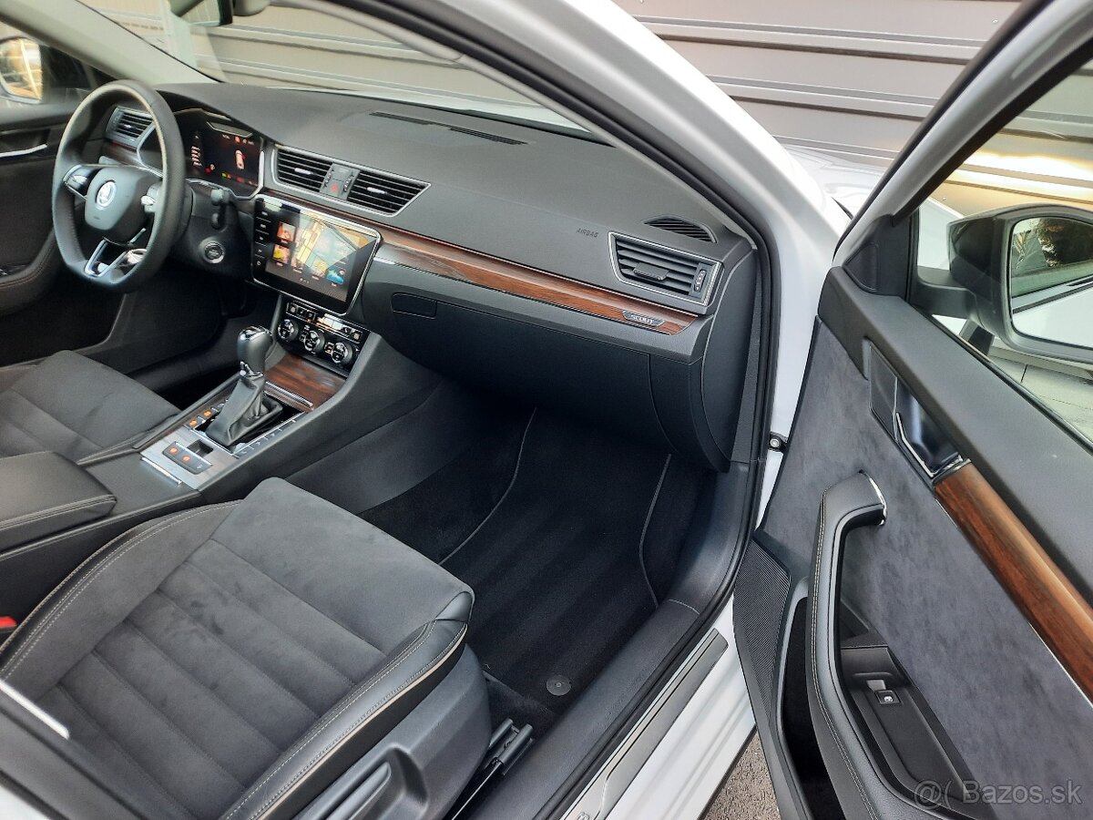 Škoda Superb Combi Scout 2.0 TSI 280kW 7AP 4x4 - 9