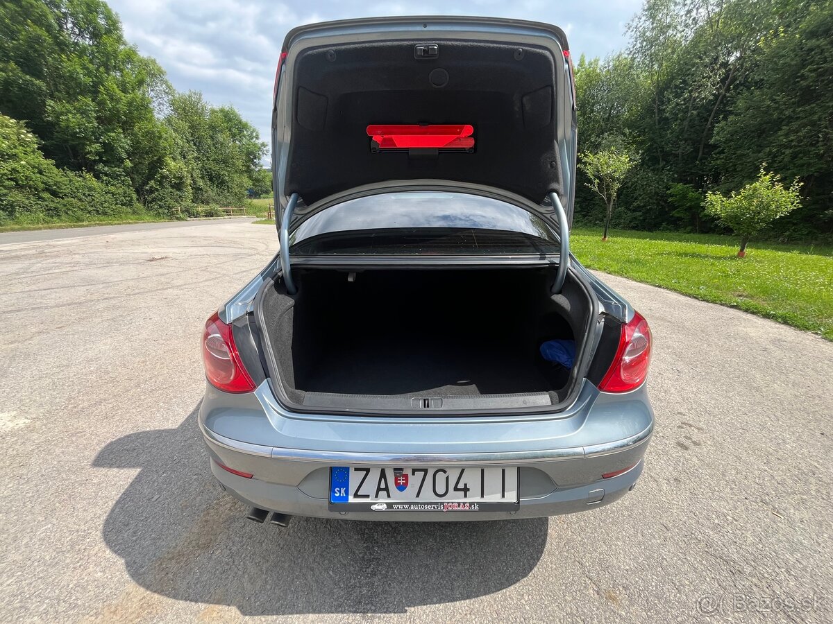 Volkswagen Passat CC - 9