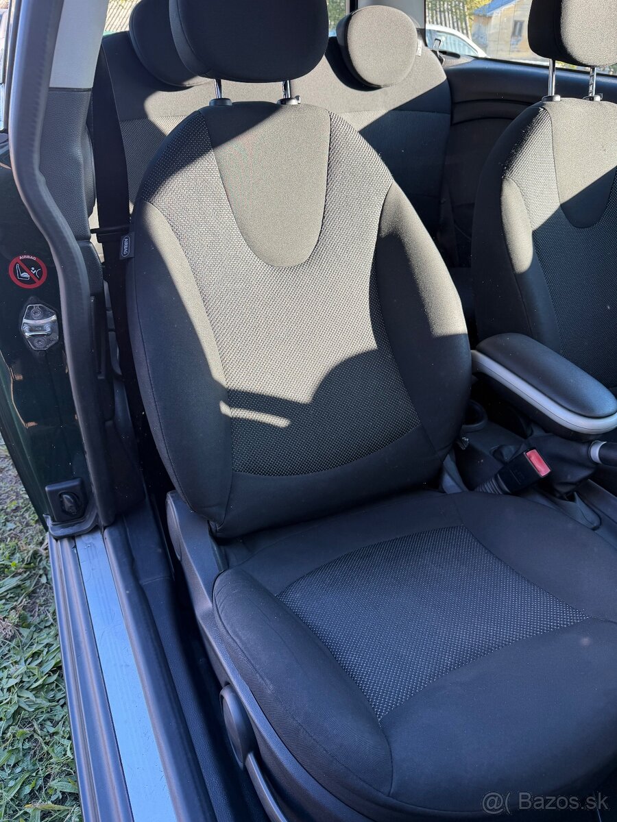 MINI COOPER CLUBMAN 1.6DIESEL MODEL 2009 TOP - 9