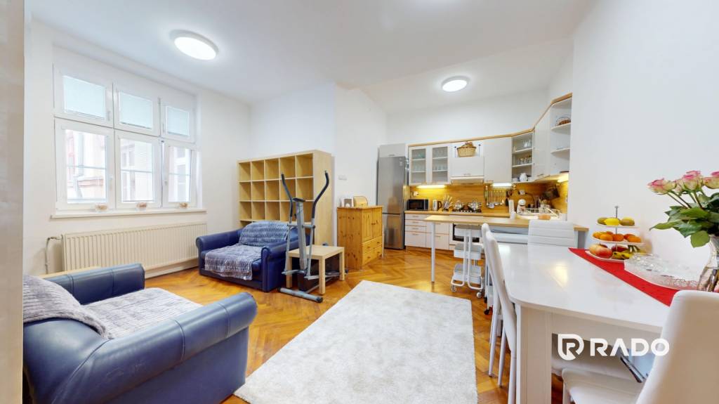 RentHub I Pekný a priestranný zariadený 3-izb. byt I Zochova - 9