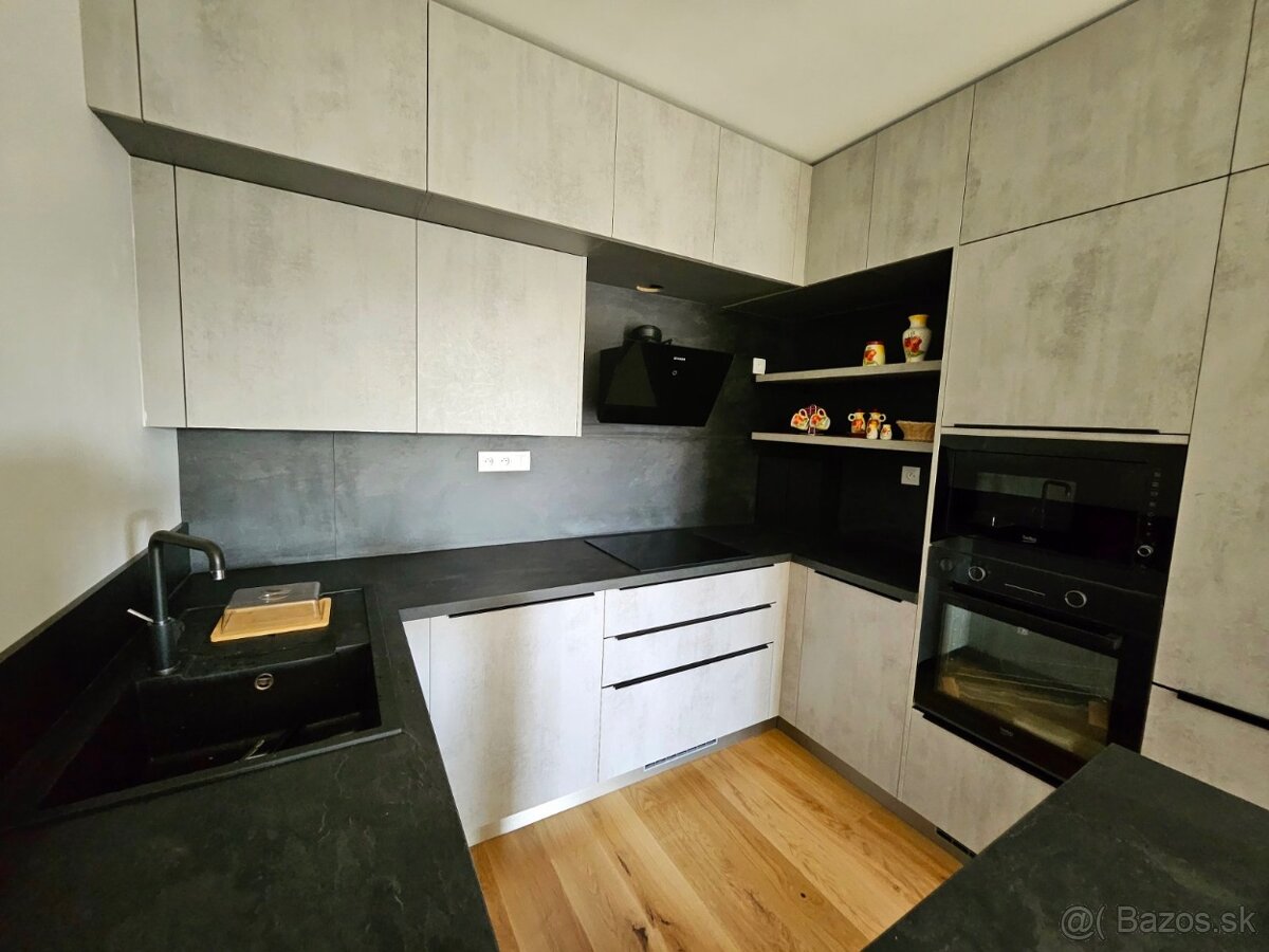 Prenájom 3 izb. bytu v rez. Tabáň - Nitra centrum - 9