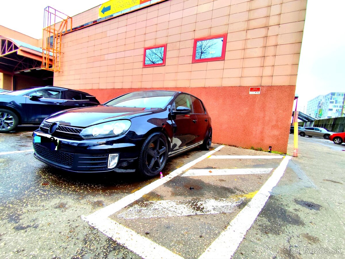 Volcwagen Golf 6+ 2011 nádherný stav - 9