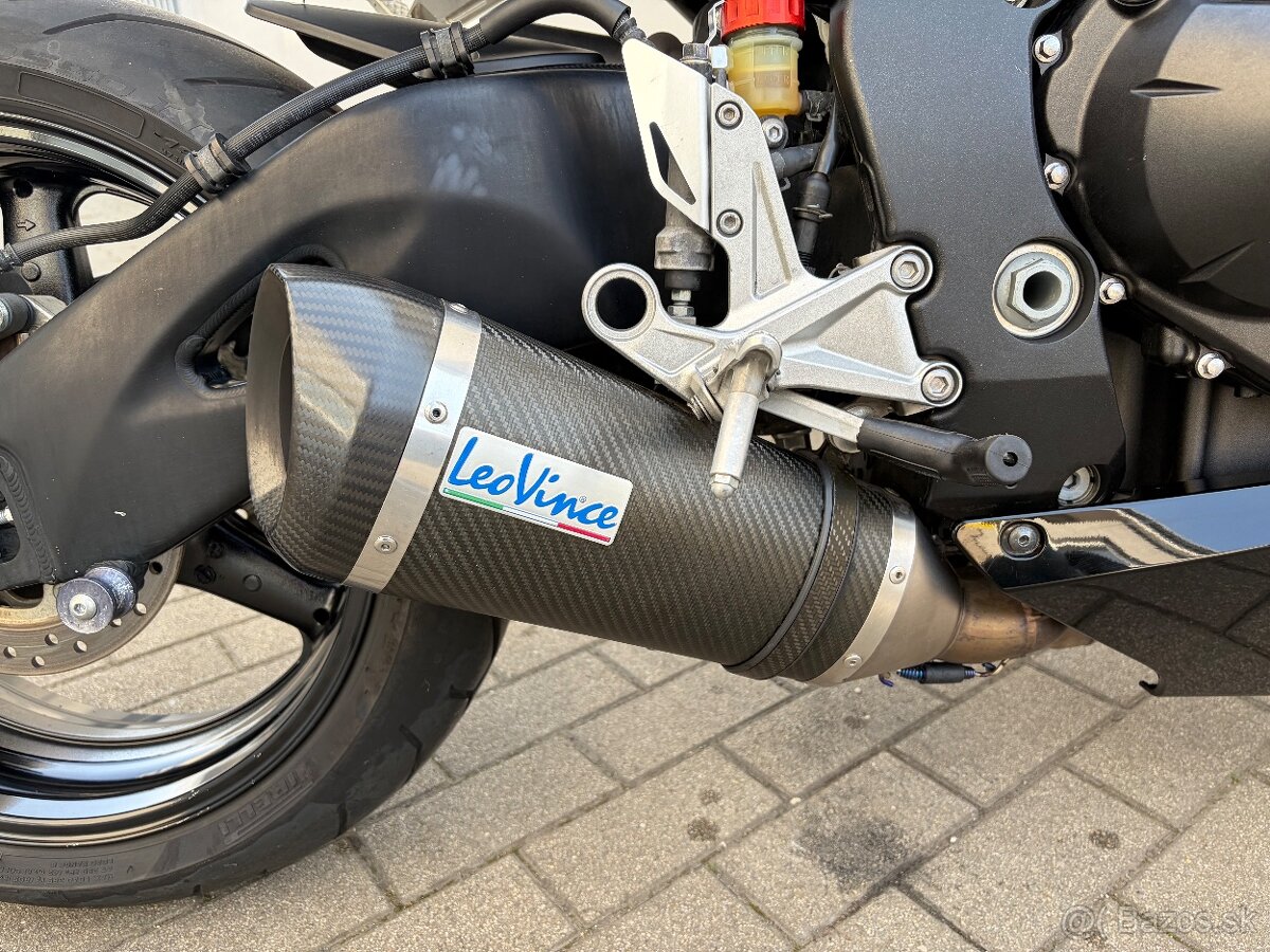 Honda CBR 1000 RR SC59 - 9