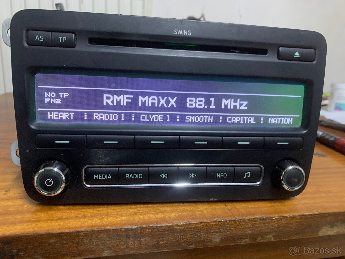 Predám autorádia originál vw škoda aj s kódom - 9