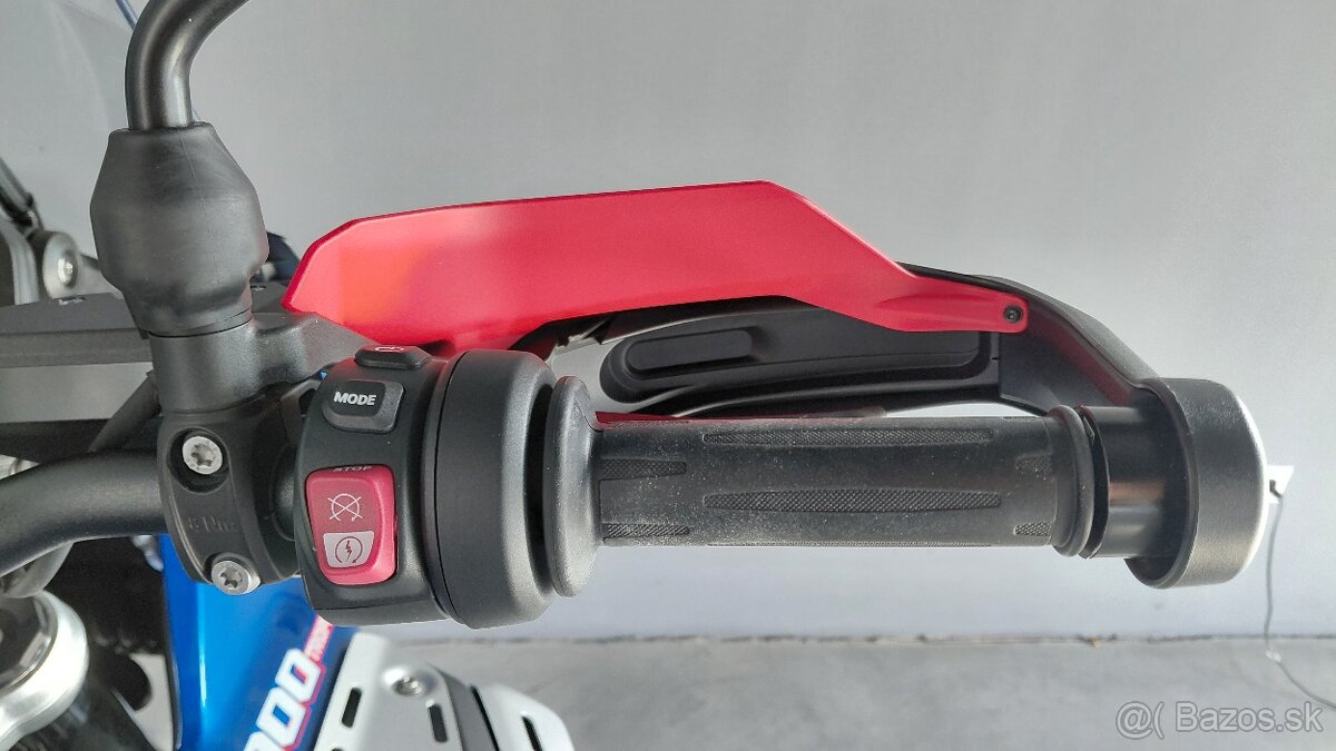 BMW R1300GSA - TROPHY - 9