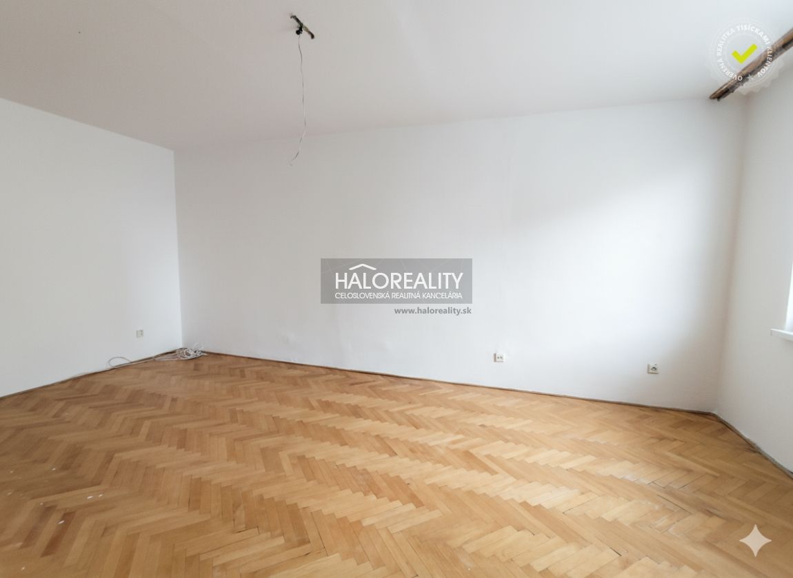 HALO reality - Predaj, trojizbový byt Žiar nad Hronom, Vanso - 9