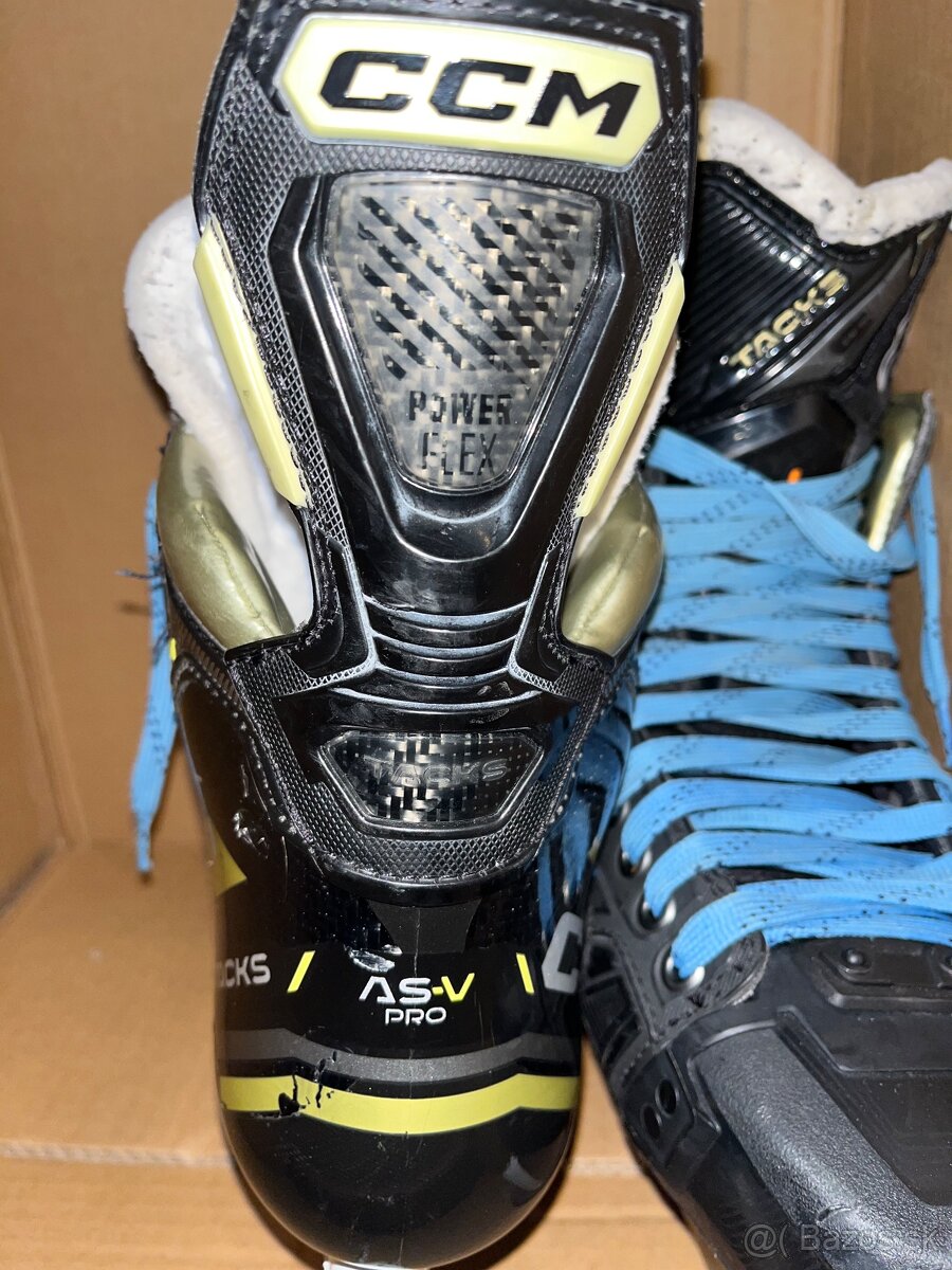 Korčule CCM Tacks AS-V Pro - 9