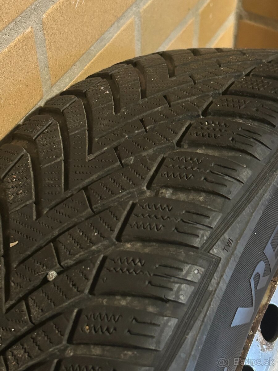 Plechové 5x114,3 r16+zimné pneu Vredestein Wintrac 205/55 - 9
