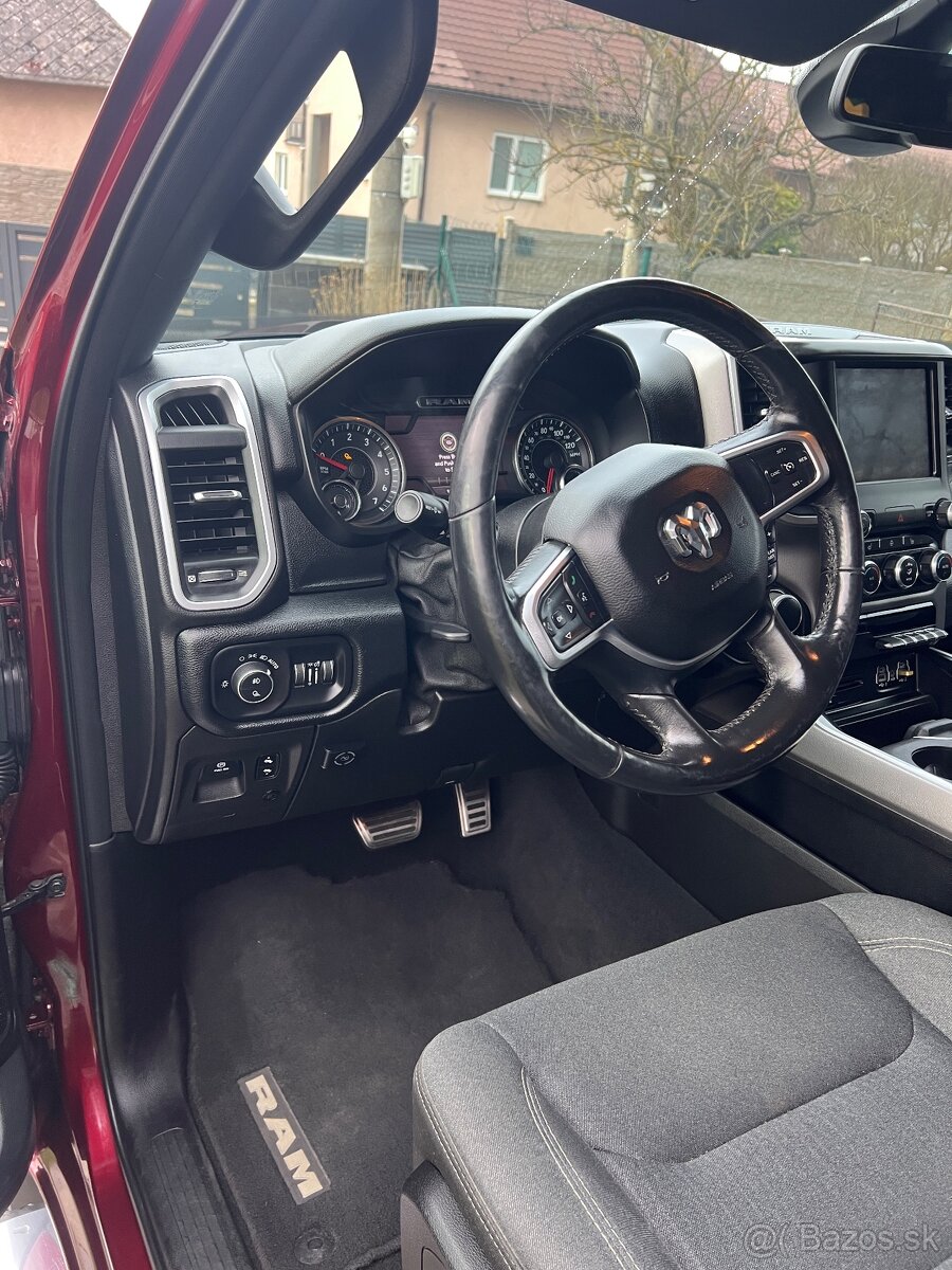 Dodge Ram 1500 5.7 Hemi - 9