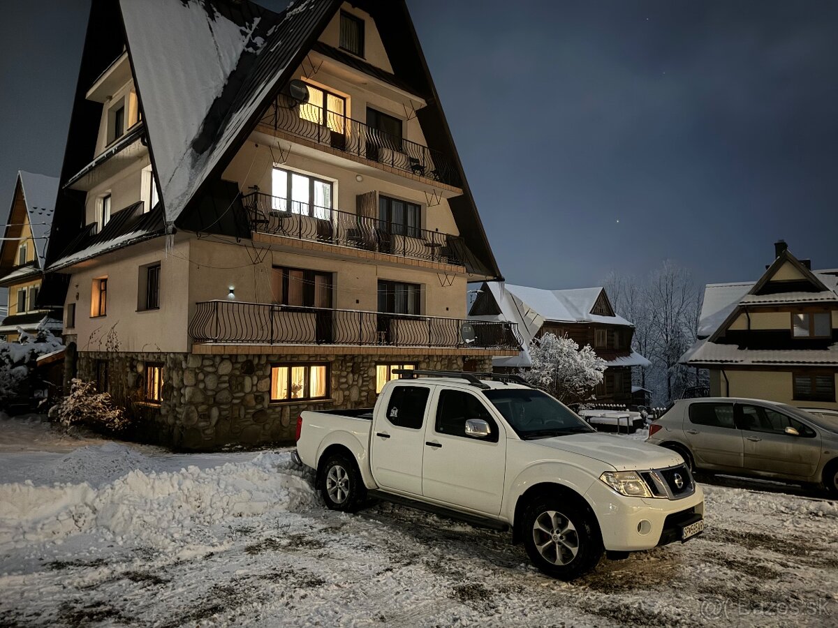 NISSAN NAVARA D40 DOUBLE CAB - 9