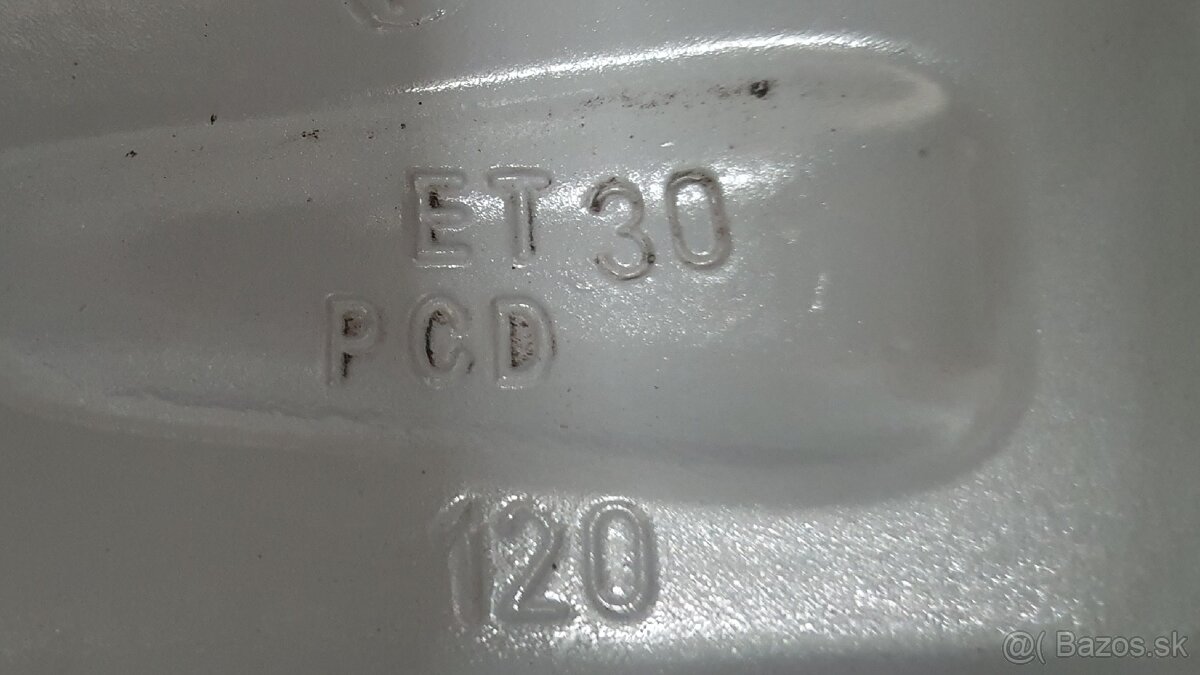 245/45 R18 BMW F10, F11 - 9