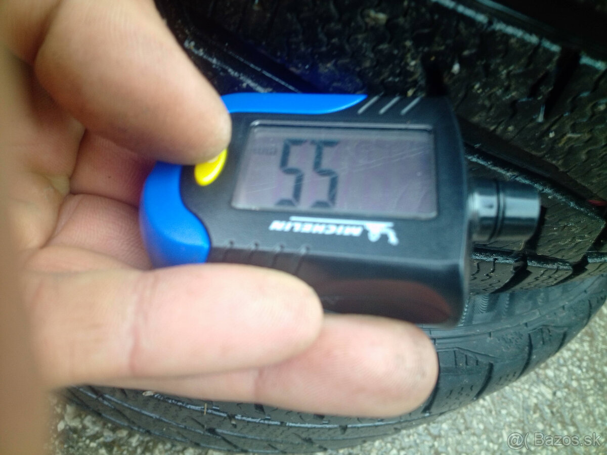 sada 195/60 R15 zimné pneumatiky 4108 - 9