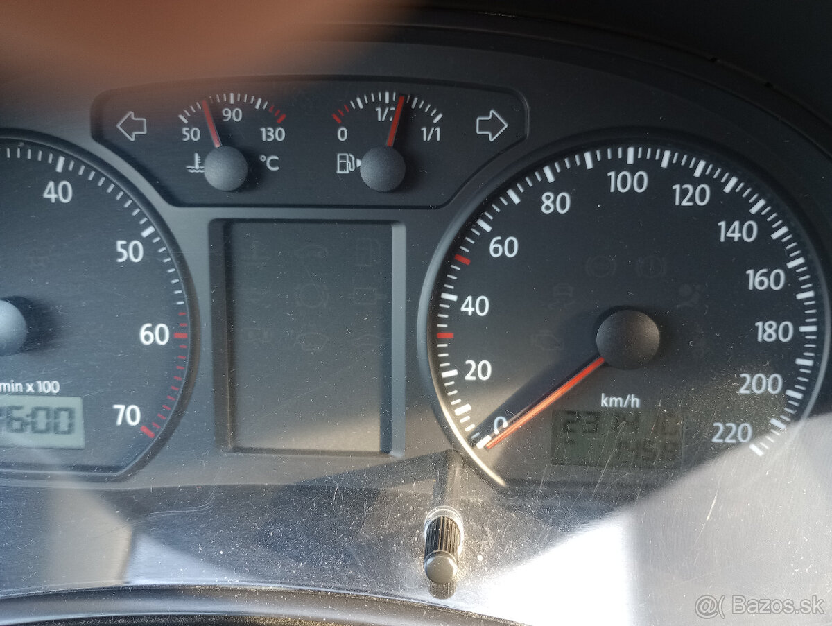 Volkswagen Polo 1,2 47 kW - 9