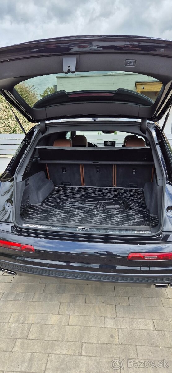 Audi SQ7 - 9