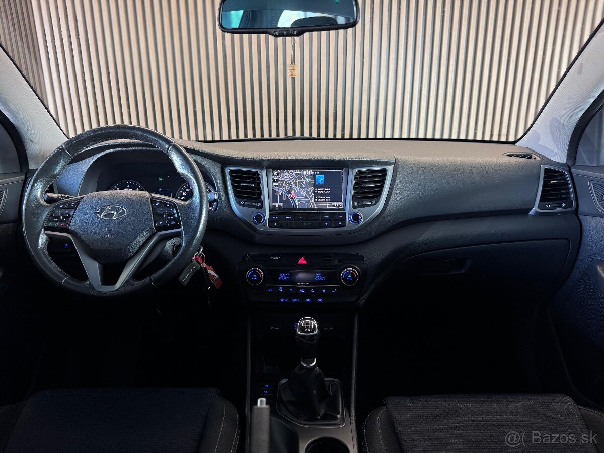 Hyundai Tucson 1.7 CRDI Family - 9