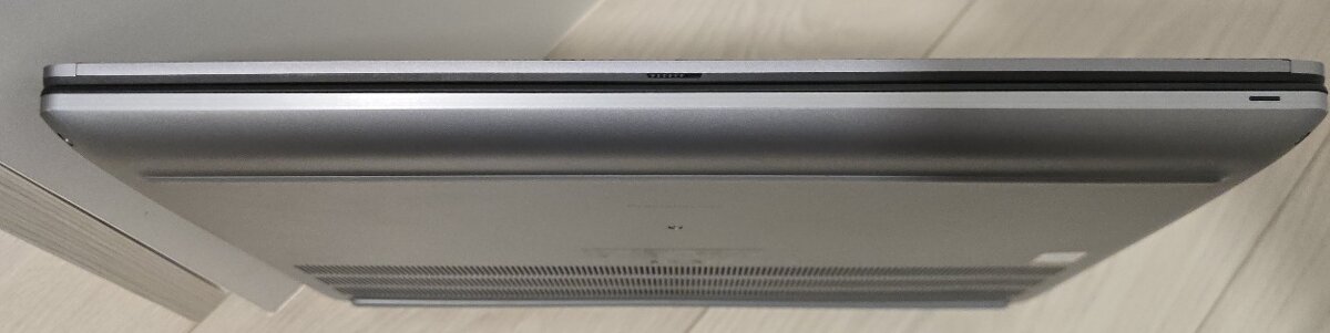 DELL Precision 7550 i7-10850H/32GB/500GB/NVIDIA Quadro - 9