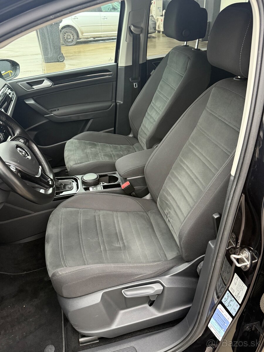 VW Touran 1.5TSI - 7 miest, automat - 9