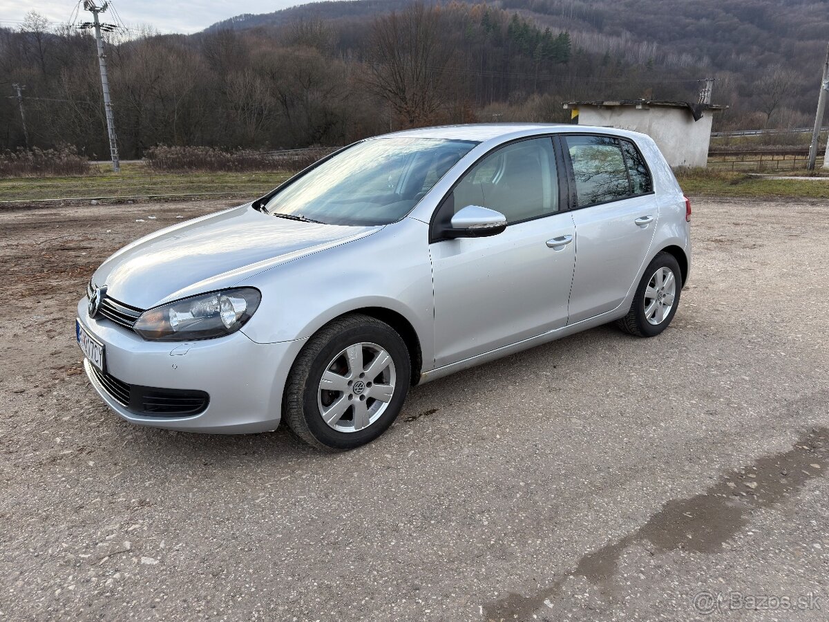 Volkswagen Golf VI 1.6 TDI - 9