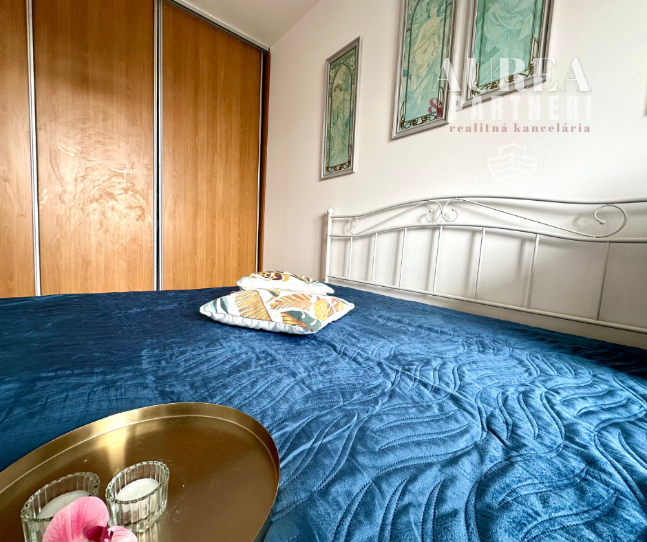 PRENÁJOM Zariadený 3-IZB byt T.Vansovej Nové Zámky pri centr - 9