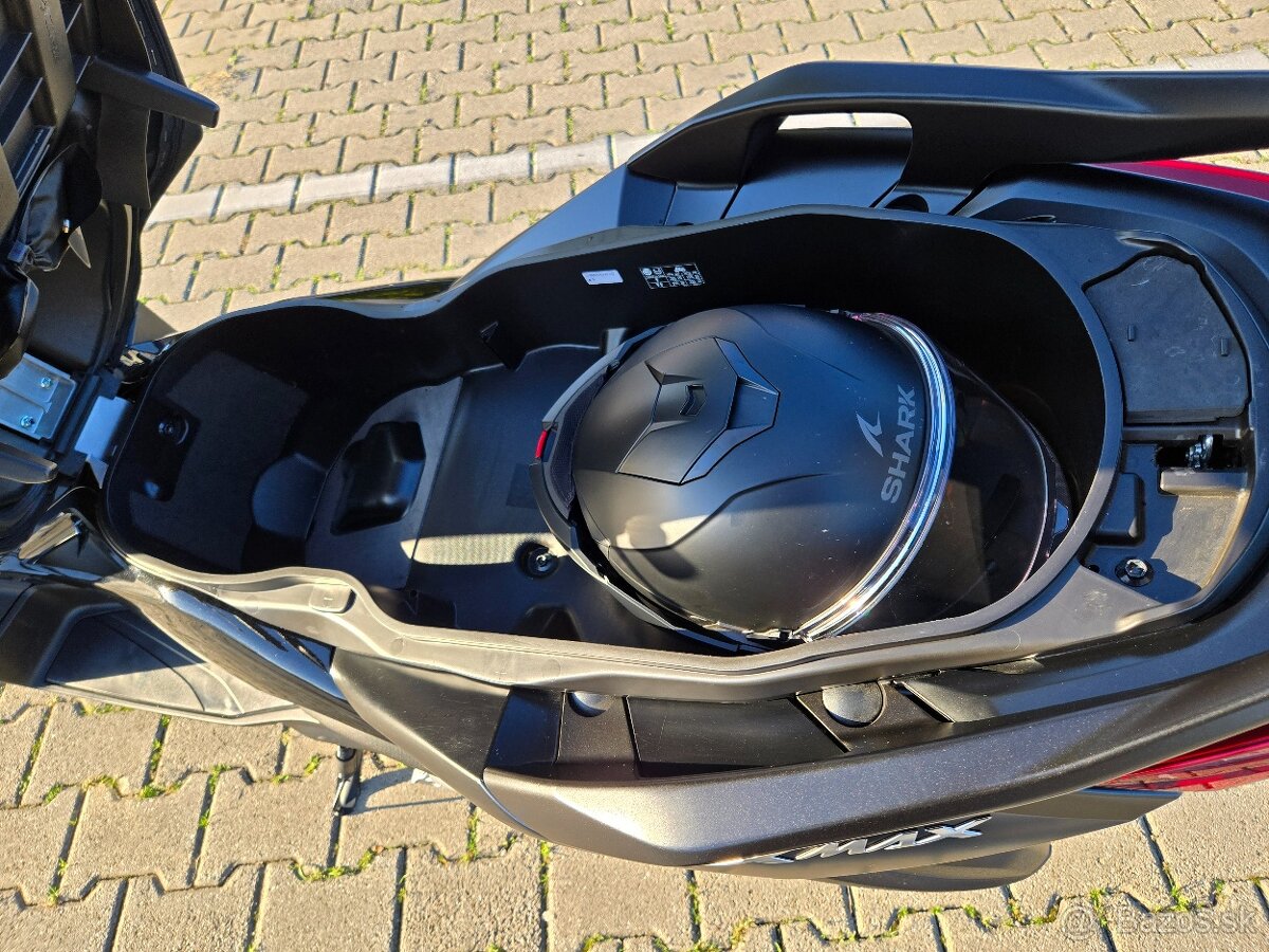 Yamaha XMax 300 TECH MAX 2025 - 9