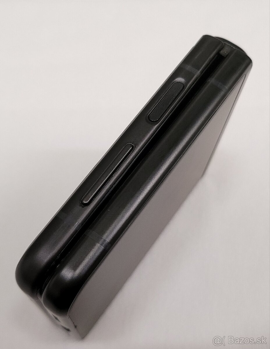 Samsung Galaxy Z Flip 3 - 9