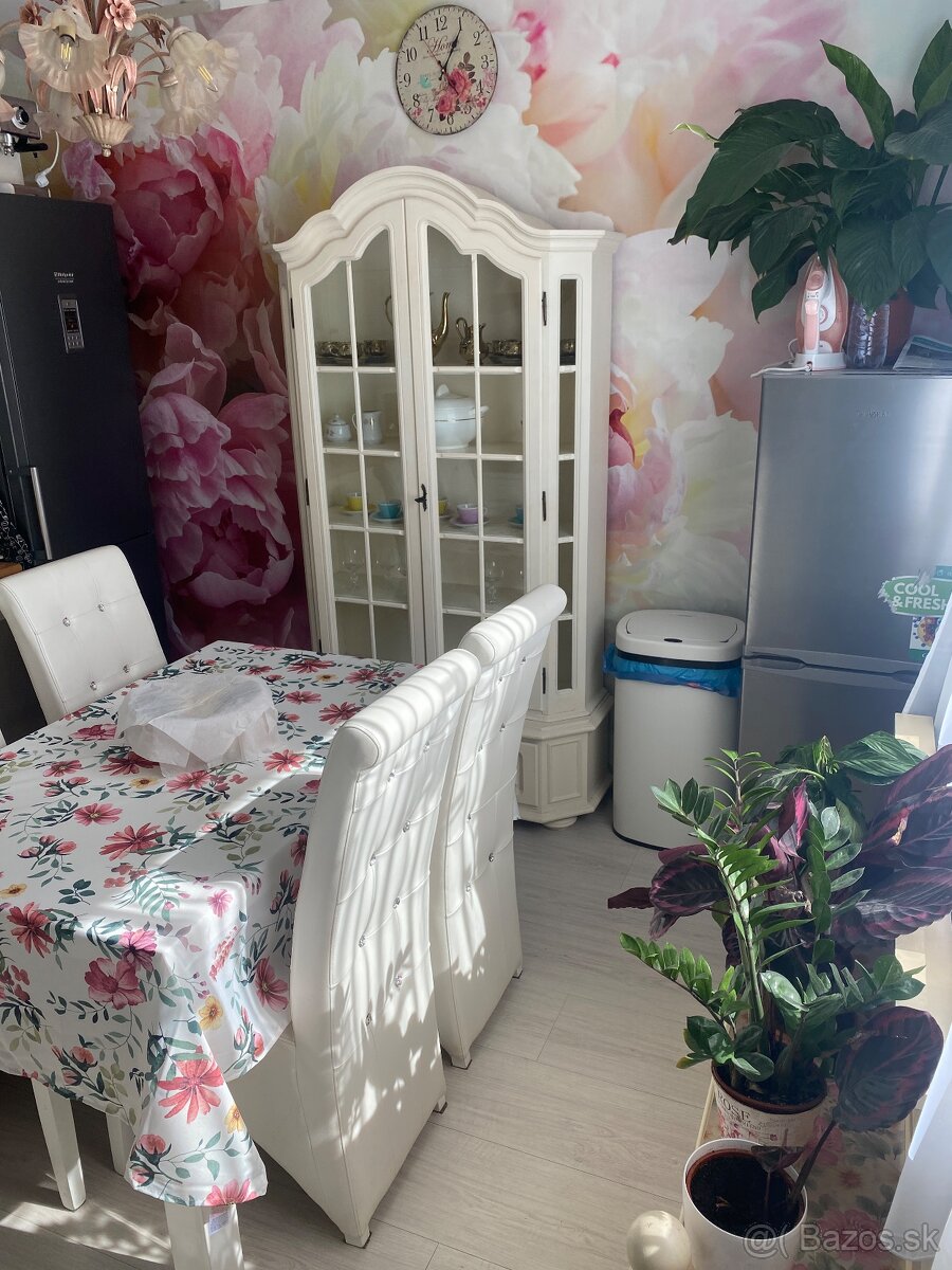 Prenájom bytu - izby s balkónom - 9