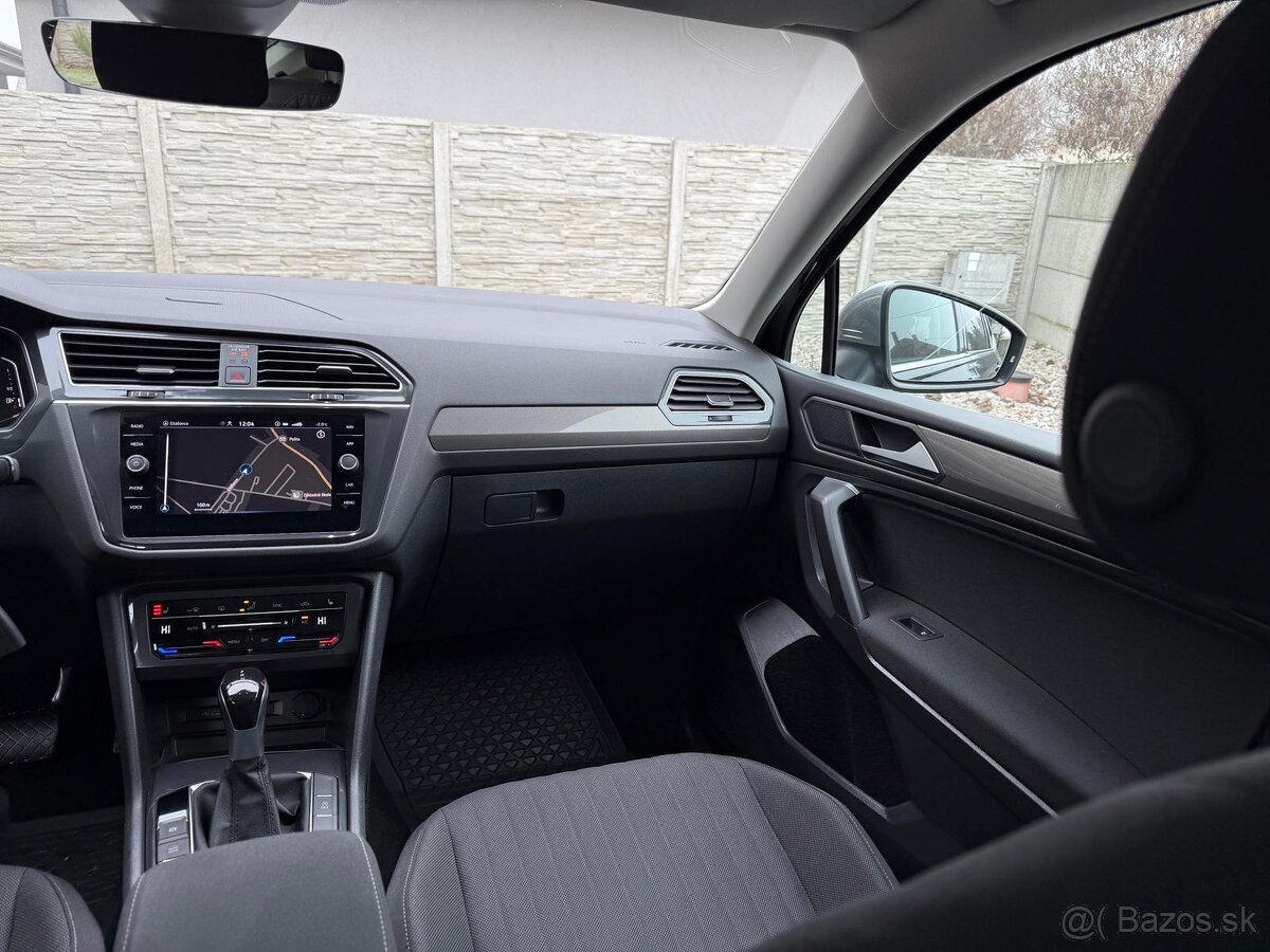 Volkswagen Tiguan Allspace - 9