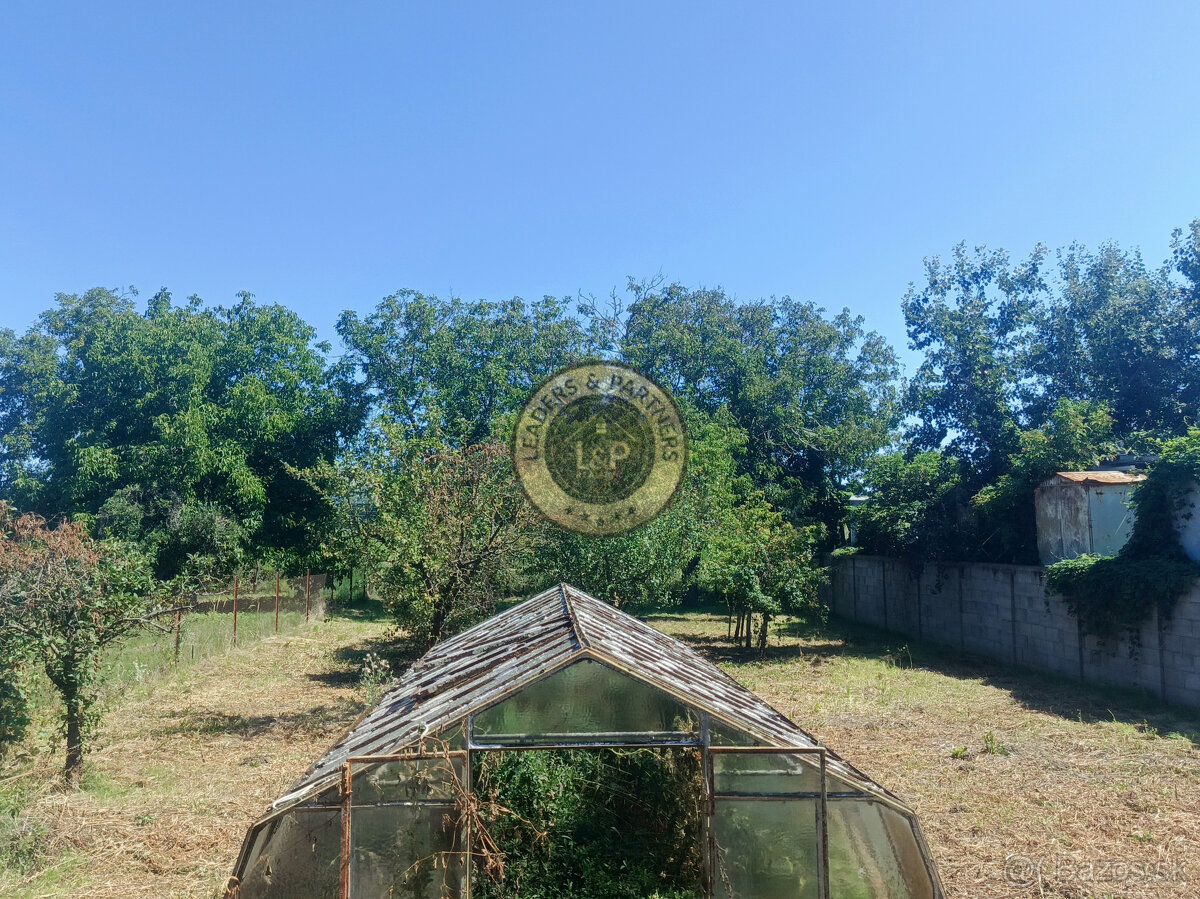 Rodinný dom Nitra - Lužianky Rastislavova ulica - 9