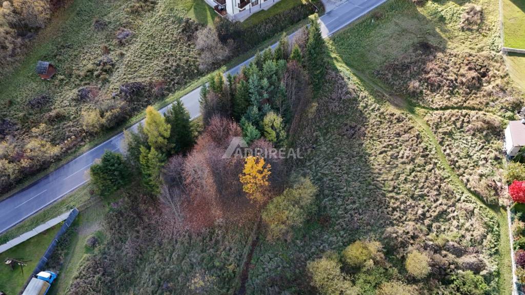 REZERVOVANÉ: STAV. POZEMOK; 608 m2; Nová Lesná - V. Tatry, 6 - 9