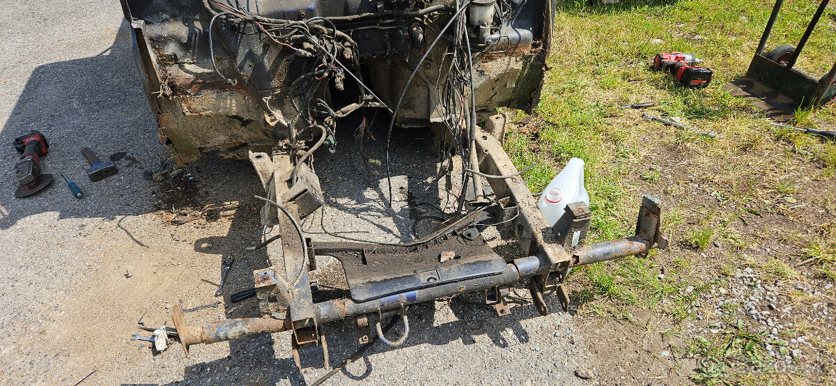 Suzuki Samurai - náhradné diely - 9