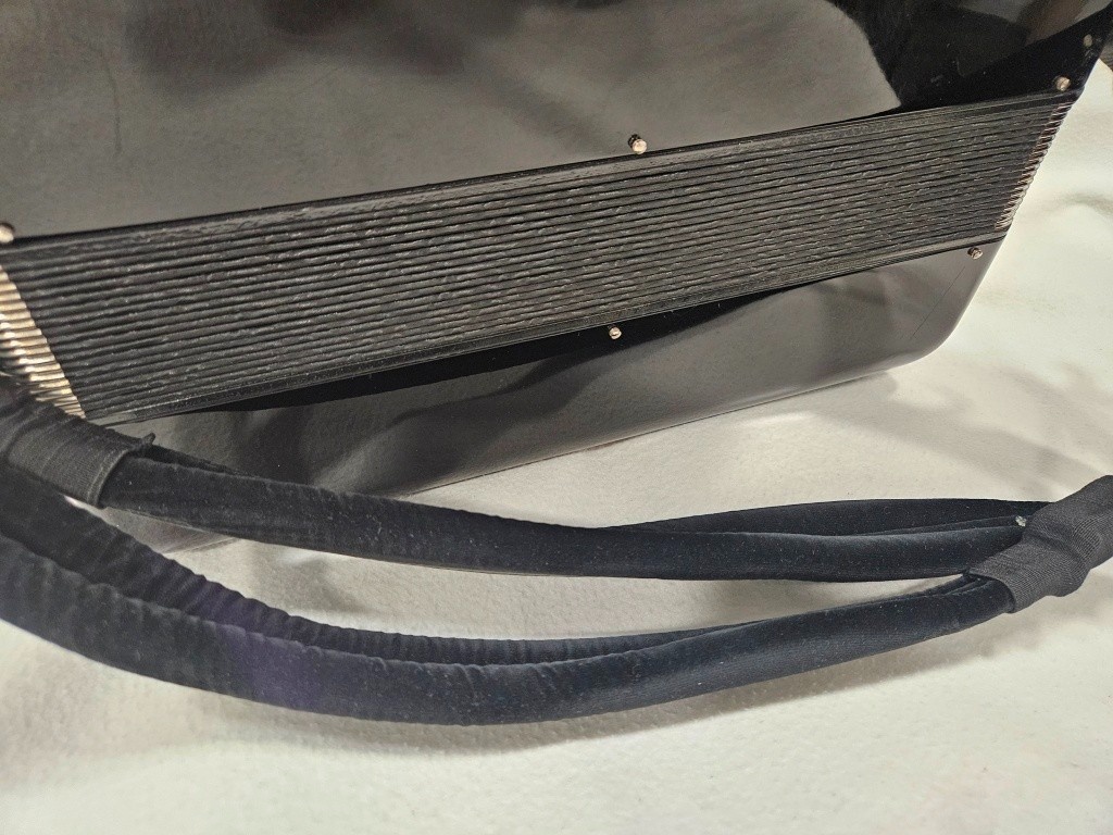 akordeon delicia carmen 96 basovy - 9