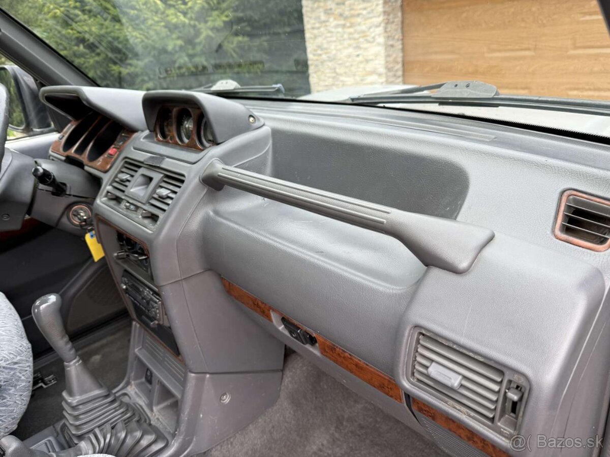 MITSUBISHI PAJERO 2,8TD GLS SUPERSELECT - 9