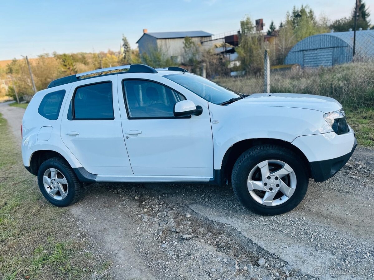 Dacia Duster 4WD - 9