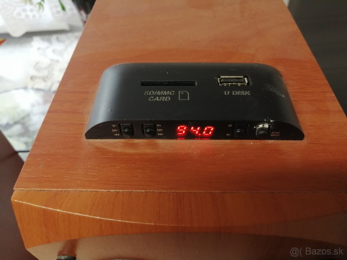 Bluetooth sal štúdiové aktívne reprobedne - 9