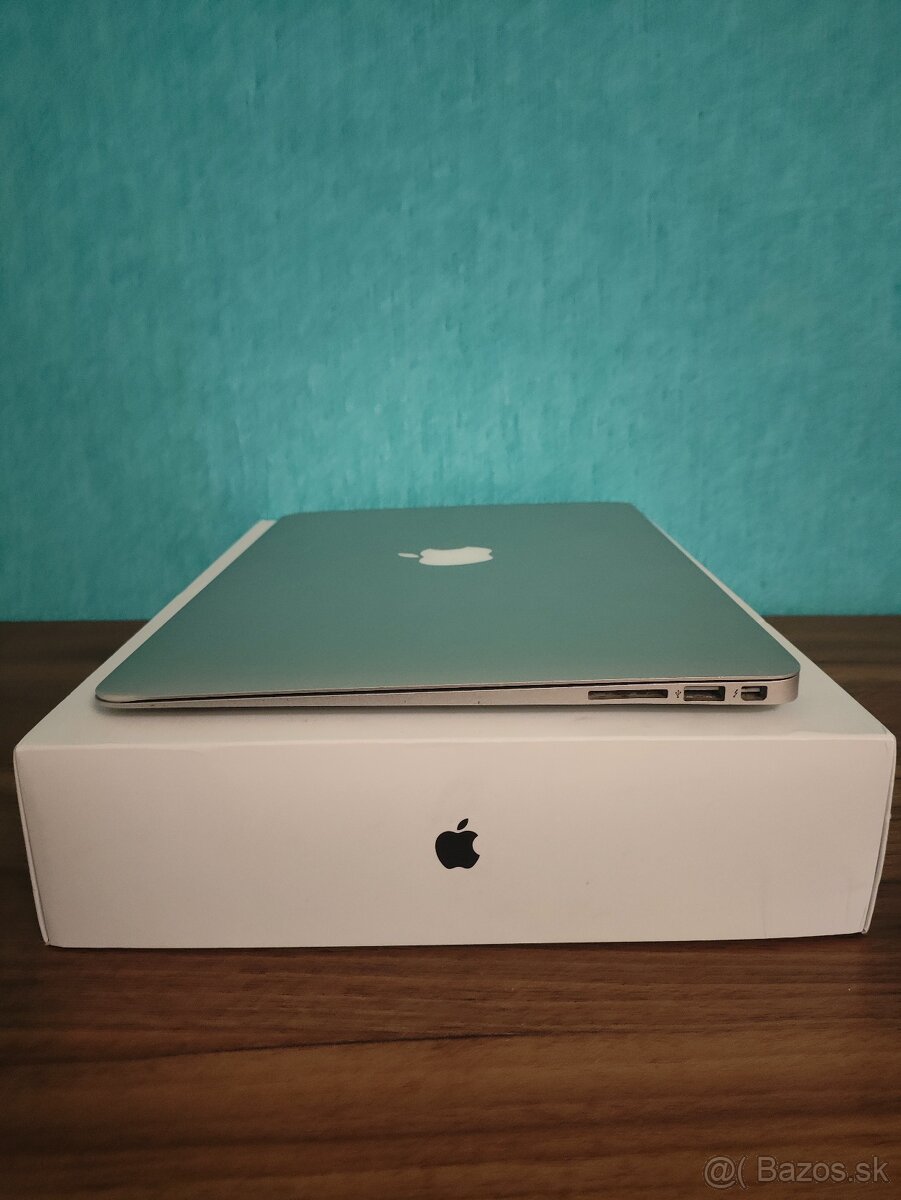 Apple MacBook Air 2015 – i7 / 8GB / 256GB - 9