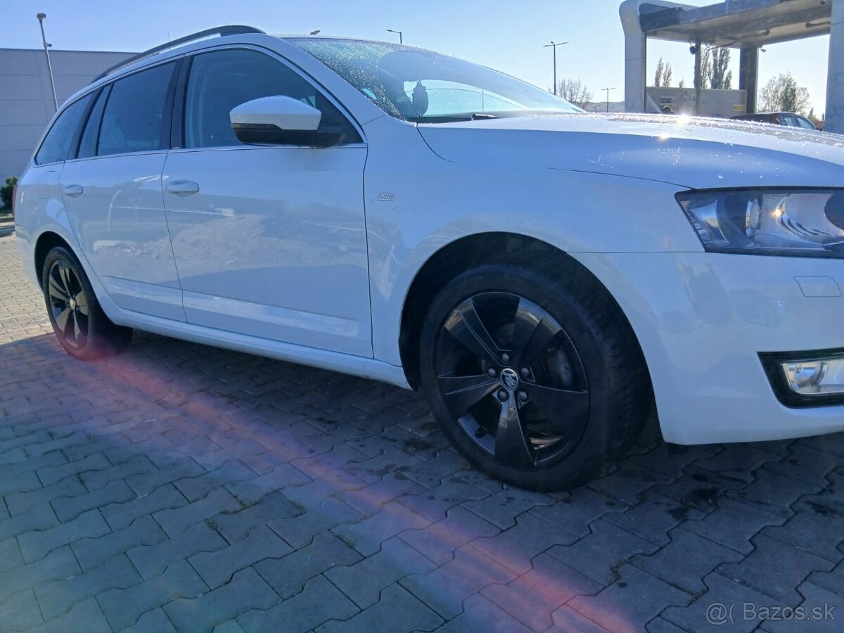 Predám škoda Octavia 3 combi - 9