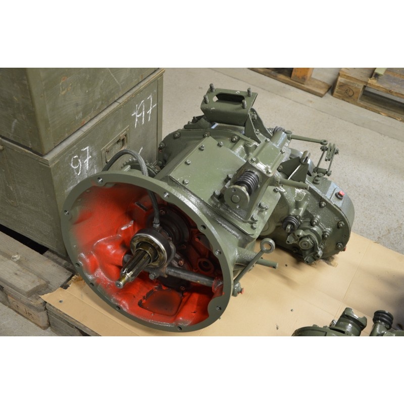 V3S praga pv3s prevodovka bočný vývod na čerpadlo fekál - 9