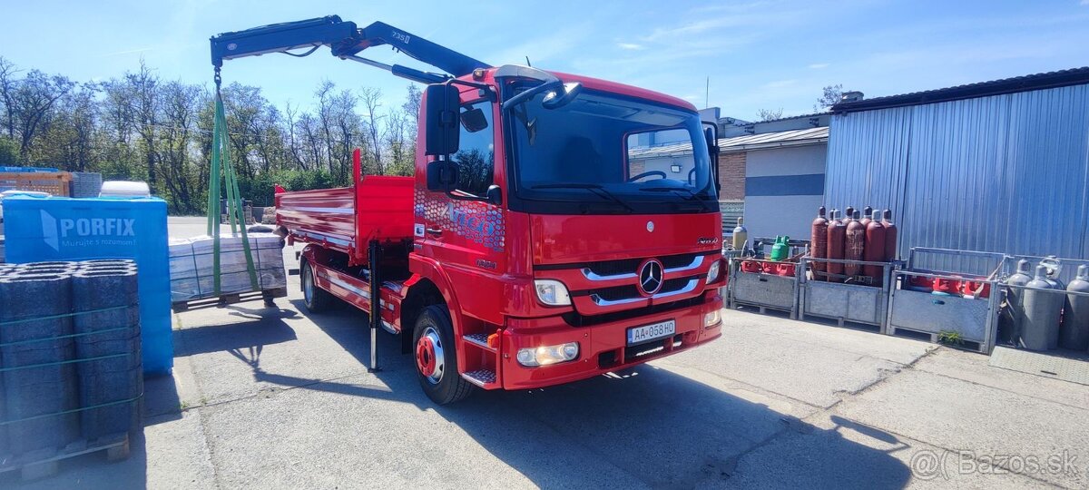 Hydraulická ruka Poprad – preprava materiálu a paliet - 9