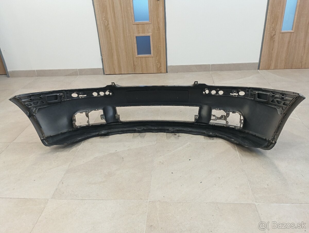 Predný nárazník VW Golf V so spojlerom - 9