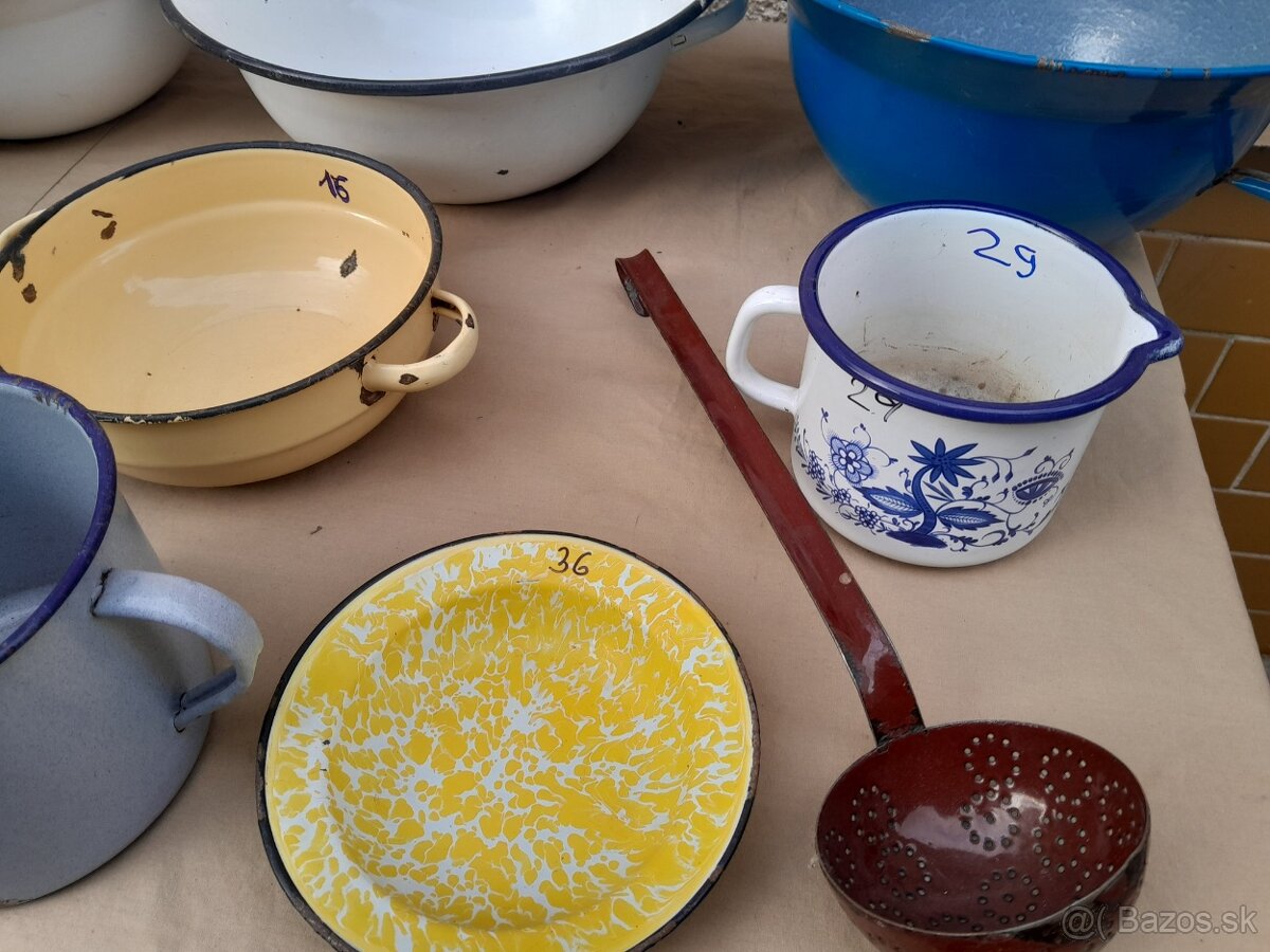 Smaltované riady chalupárske dekorácie . - 9