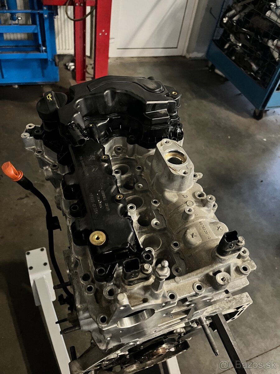 Motor 1,2 PureTech 110k HN04 - 9