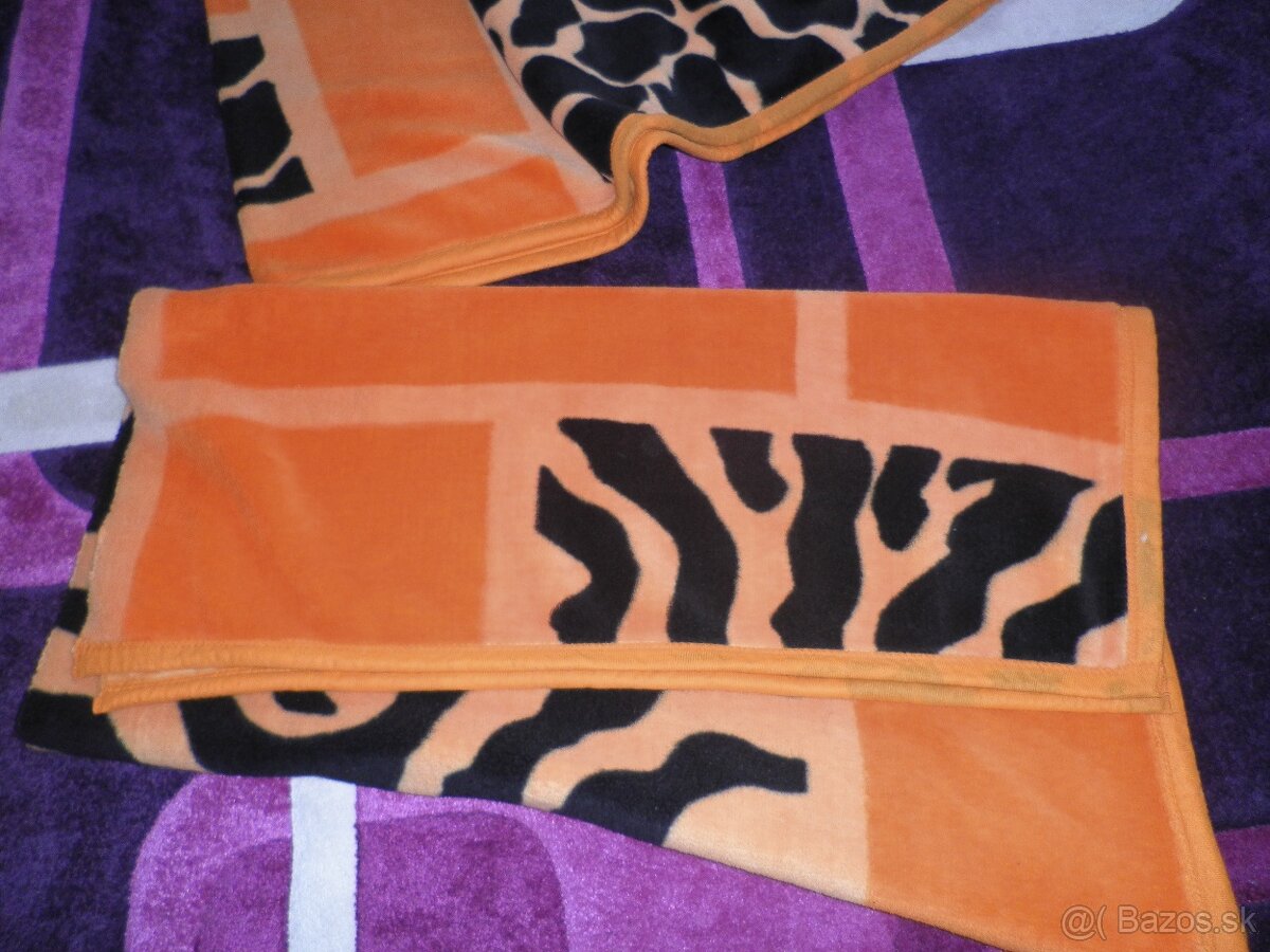 koberce , prehozy na manželsku postel - 9