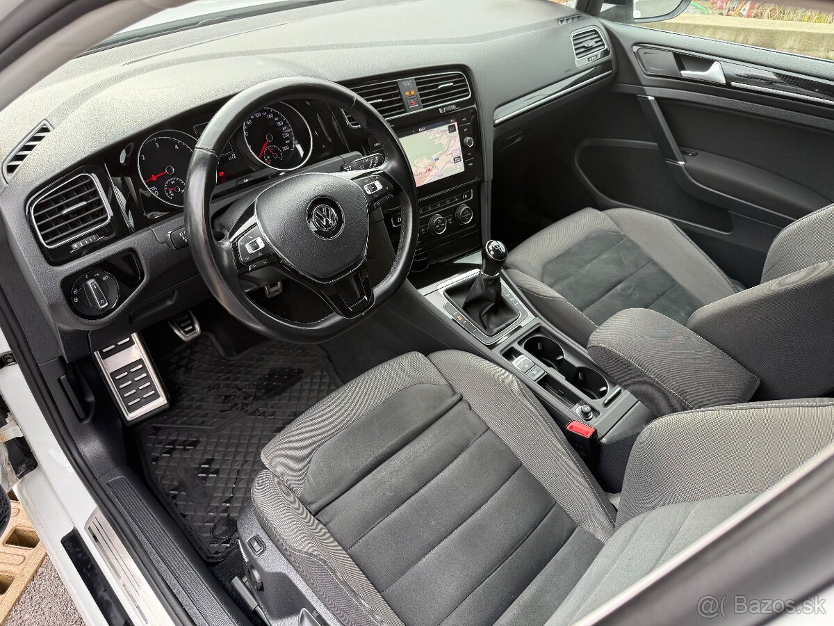 Volkswagen Golf VII Highline 2.0Tdi - 9