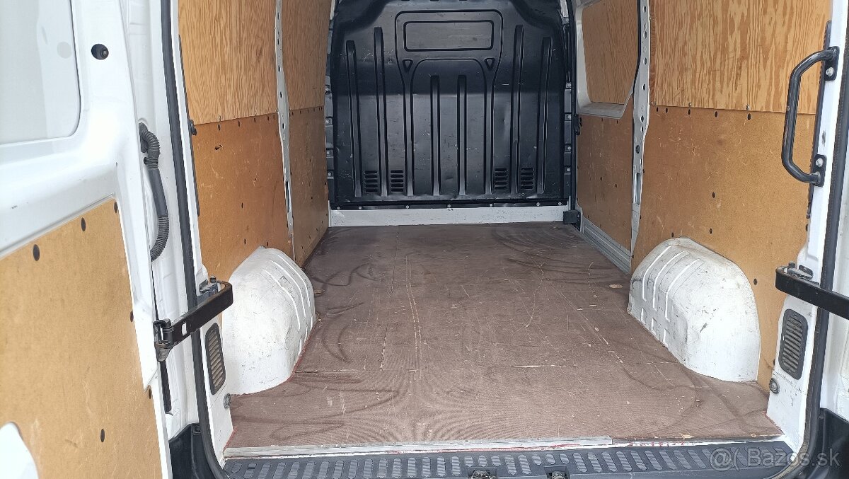 Predám Renault Master 2299cm3 - 9