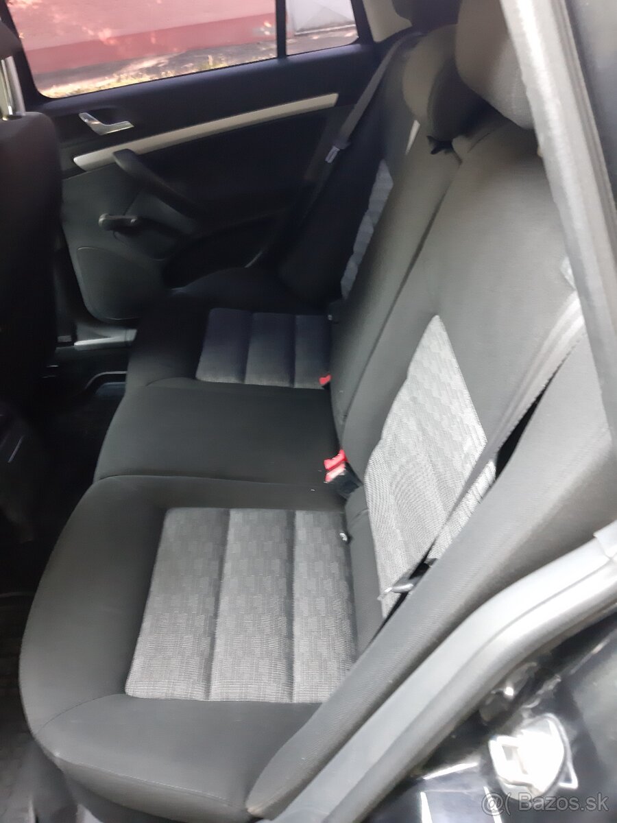 Škoda octavia 1.6.tdi facelift - 9