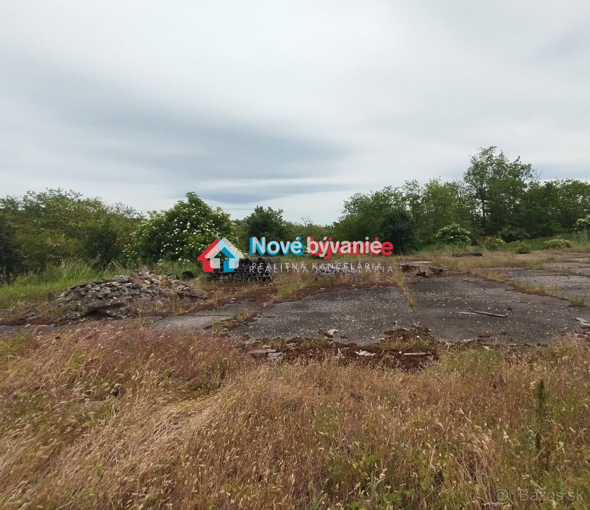 Predaj, 2 podn. pozemky s halou, vážnicou a IS – Malé Krškan - 9