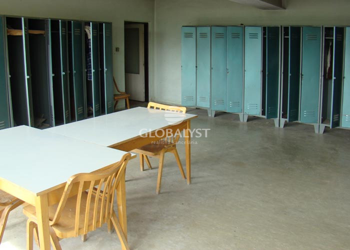 Výrobno skladový areál s pozemkom 8000 m2 v Kežmarku - 9